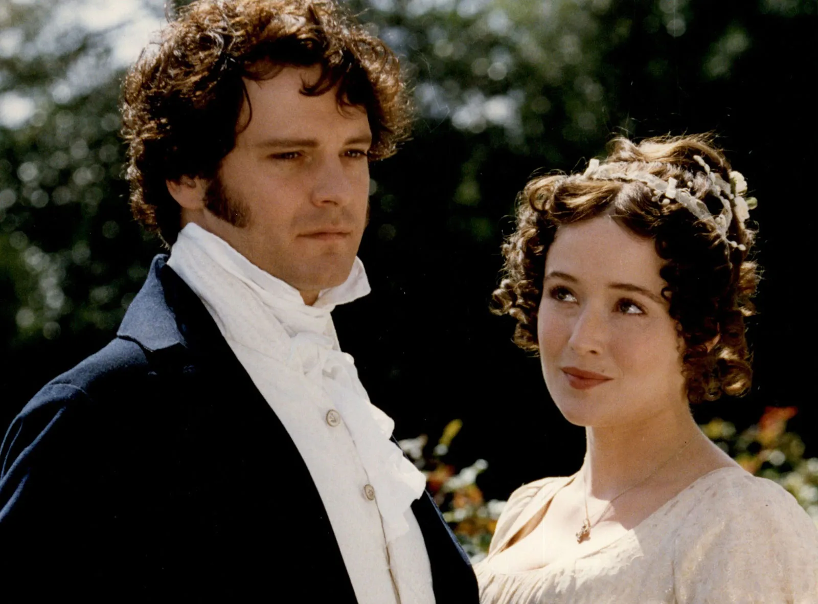 Publicity-still-Colin-Firth-Jennifer-Ehle-Pride-and-Prejudice-1995 Mr Darcy with Elizabeth Bennett in Pride and Prejudice